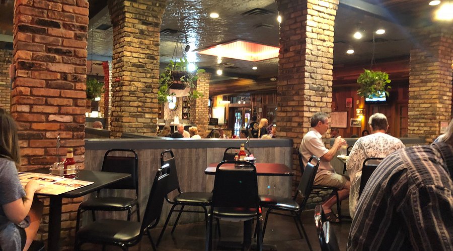 Customers at Dixie House Restaurant Fort Worth Texas